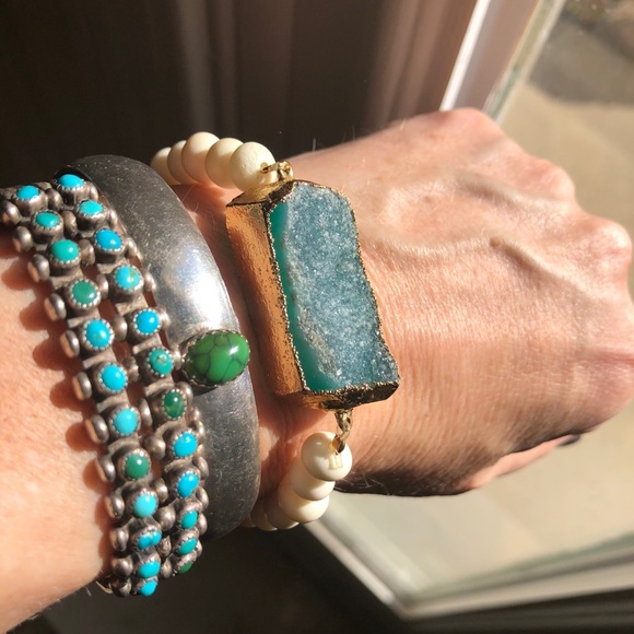 Green Turquoise and sterling silver bracelet - Picture 4 of 5